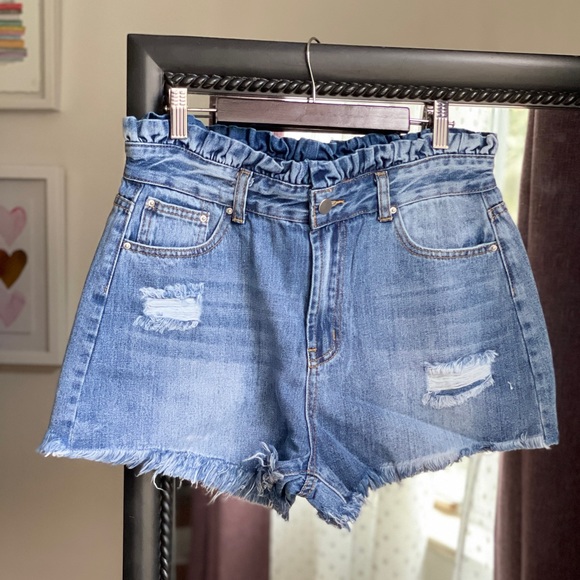 LAST ONE Paper Bag High Waist Denim Shorts - Picture 4 of 9